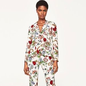ZARA Woman Floral 2 piece Suit size S